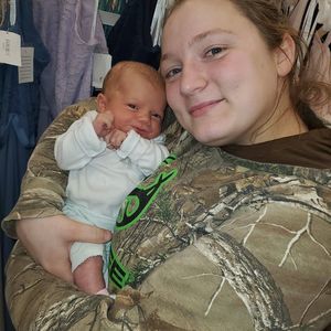 Meet your Posher, Britany